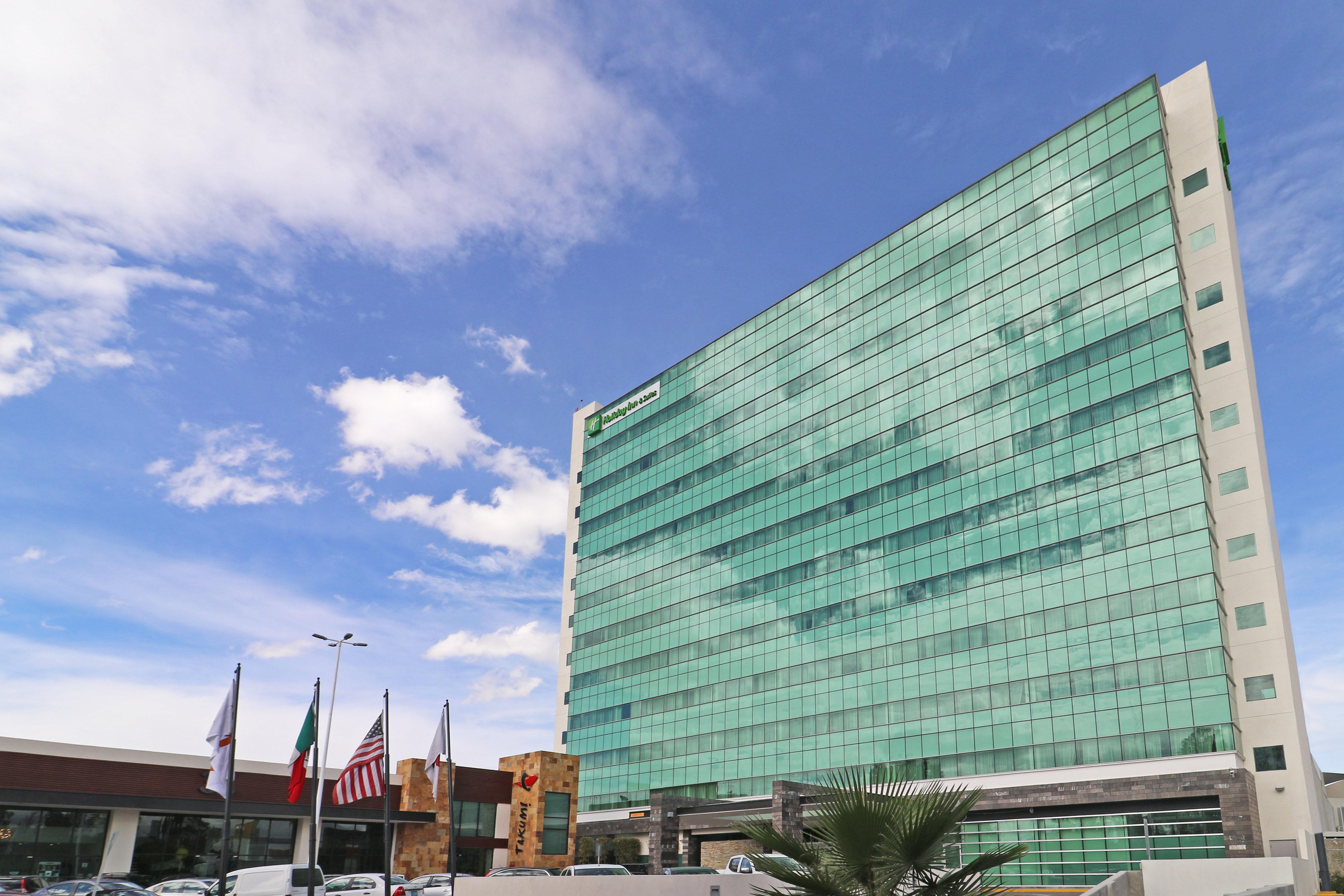 Holiday Inn & Suites Plaza Mayor By Ihg Leon Bagian luar foto